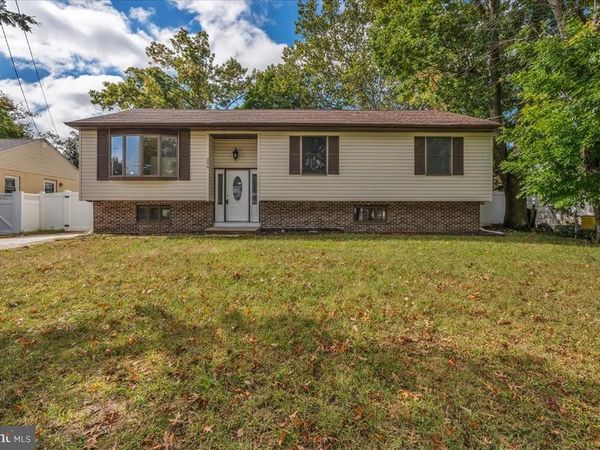 304 RIDGE AVENUE, BLACKWOOD, NJ 08012