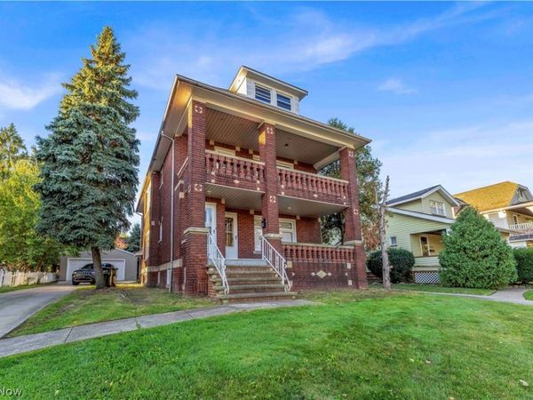 10004 Park Heights Avenue , Garfield Heights, OH 44125