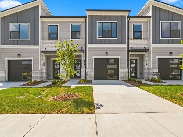 952 Tellico Street , Gallatin, TN 37066