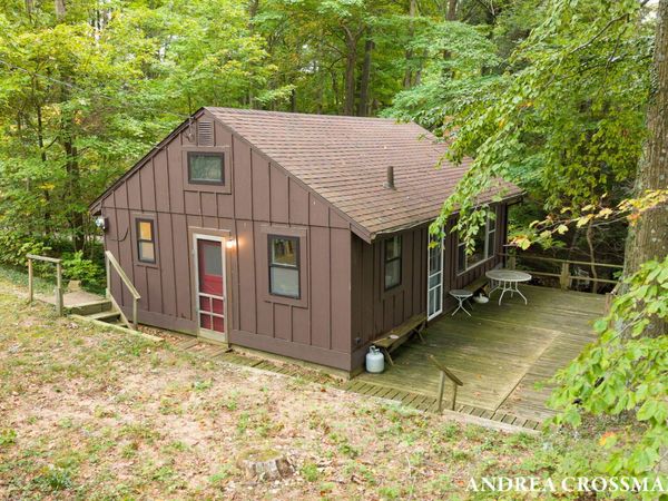 45556 Blue Star Highway, Coloma, MI 49038