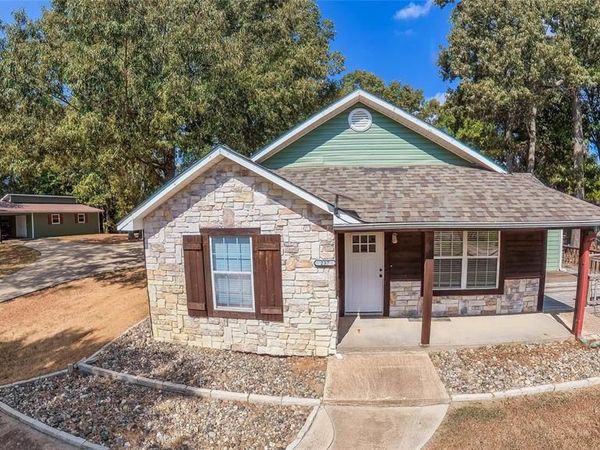 237 Lakeview Circle , Jefferson, TX 75657