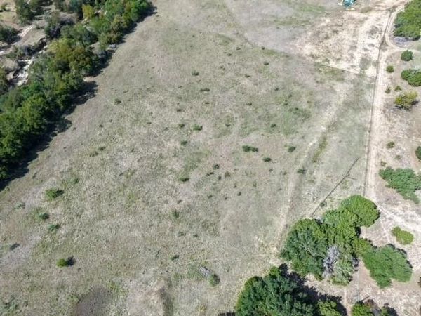 3931 County Road 101 , Purmela, TX 76566
