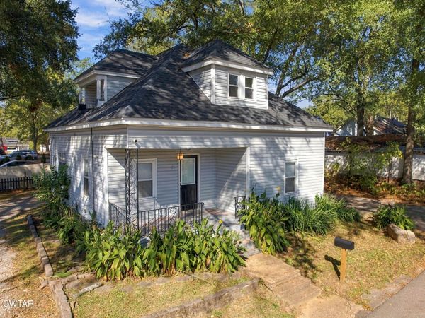 109 Weir Street, Jackson, TN 38301