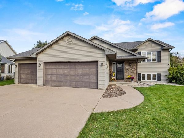 4030 PRAIRIE LANE, Oshkosh, WI 54901