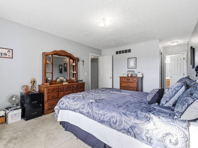 463 Crossbow Drive, Hamilton Township, OH 45039 Photo 14