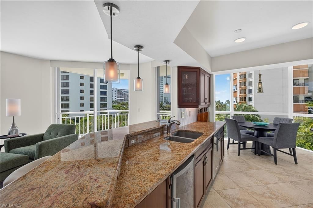4255 Gulf Shore Blvd N, Unit 204, Naples, FL 34103 Photo