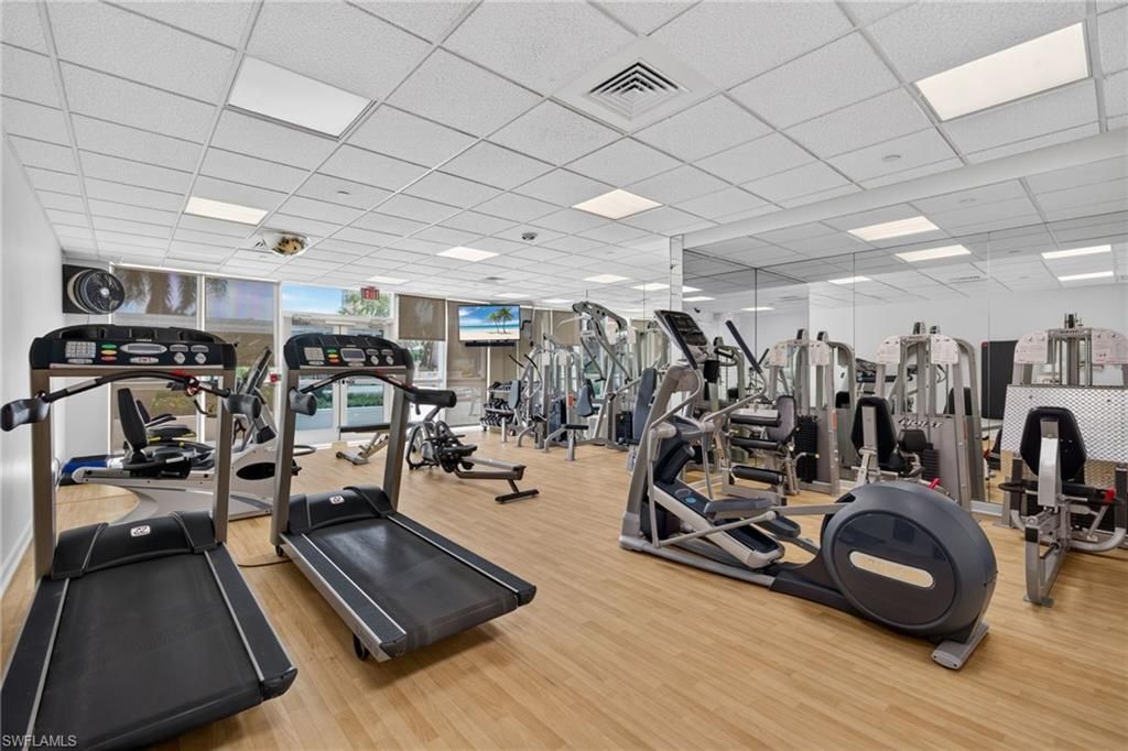 4255 Gulf Shore Blvd N, Unit 204, Naples, FL 34103 Photo