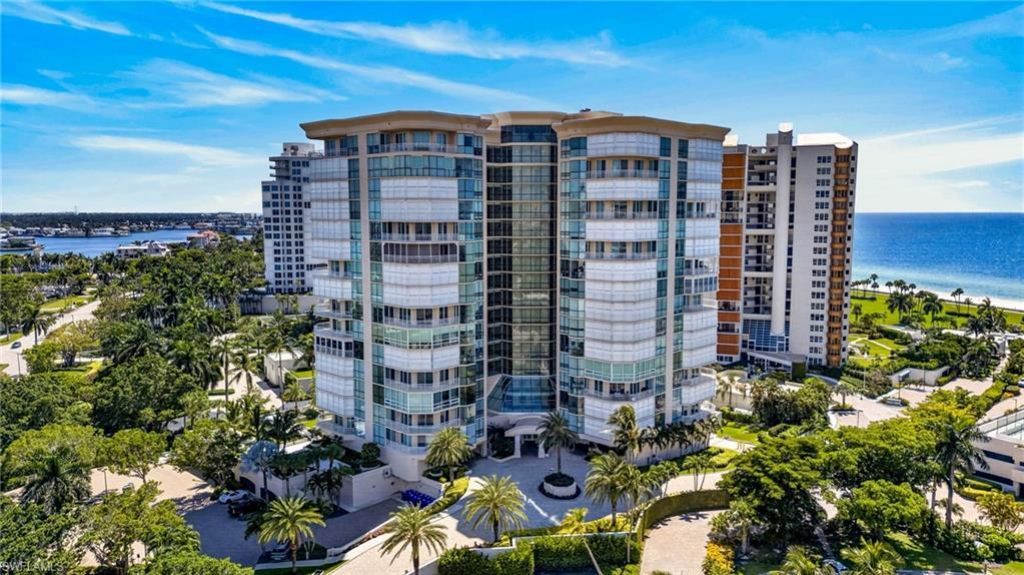 4255 Gulf Shore Blvd N, Unit 204, Naples, FL 34103 Photo