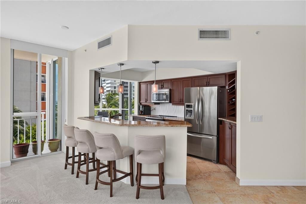 4255 Gulf Shore Blvd N, Unit 204, Naples, FL 34103 Photo