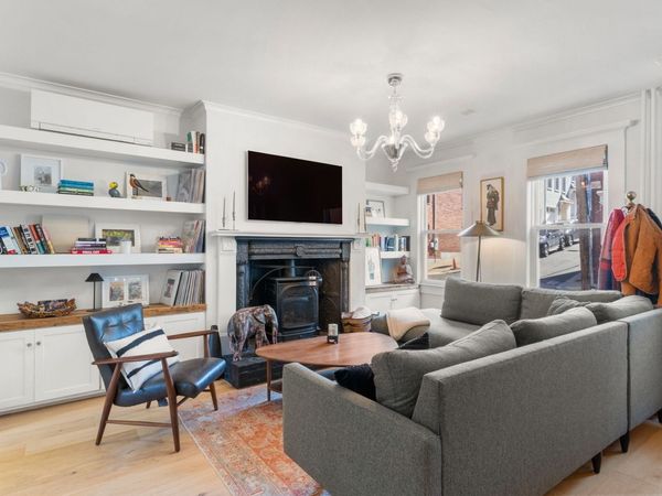 40 Sullivan St, Boston, MA 02129