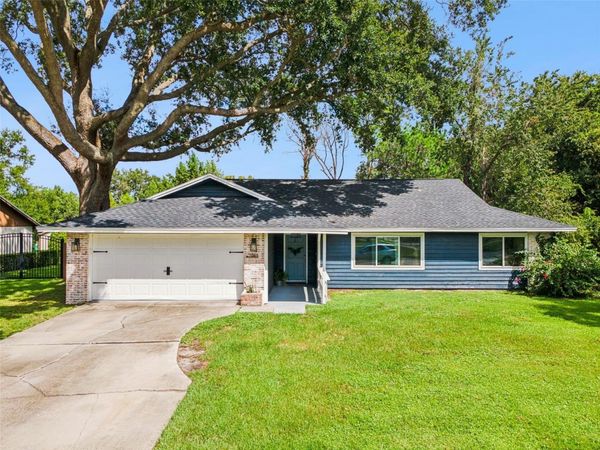 1069 GLENHARBOR CIRCLE , WINTER GARDEN, FL 34787