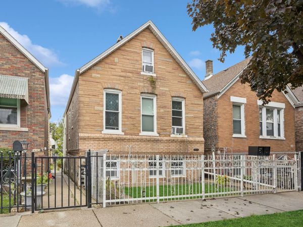 3037 S Saint Louis Avenue , Chicago, IL 60623