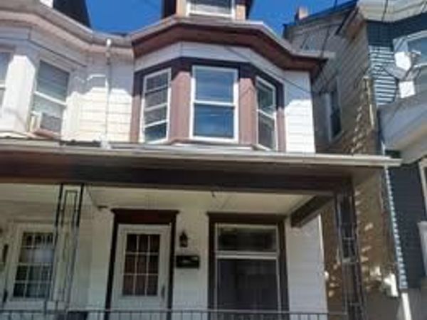 803 E DEWART STREET , SHAMOKIN, PA 17872