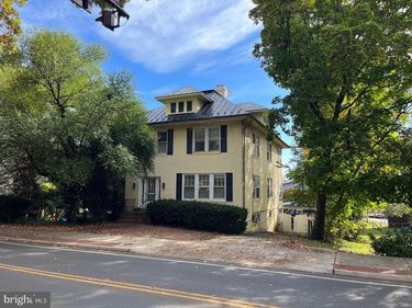 208 FAIRMONT AVENUE , WINCHESTER, VA 22601