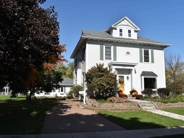 715 Mechanic Street, Osage, IA 50461