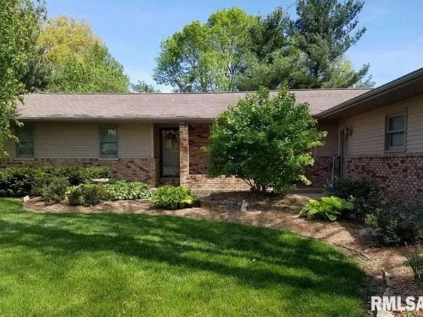 115 S CEDAR Street, Rushville, IL 62681