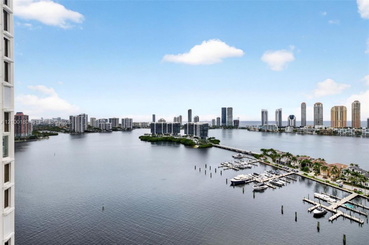 7000 Island Blvd , Unit 2409-2410, Aventura, FL 33160 Photo