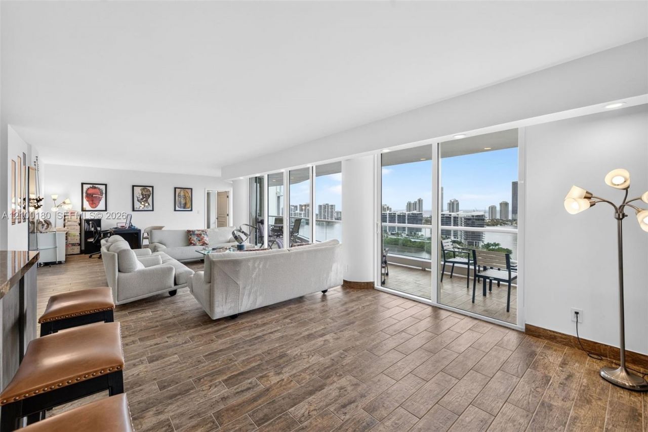 7000 Island Blvd , Unit 2409-2410, Aventura, FL 33160 Photo