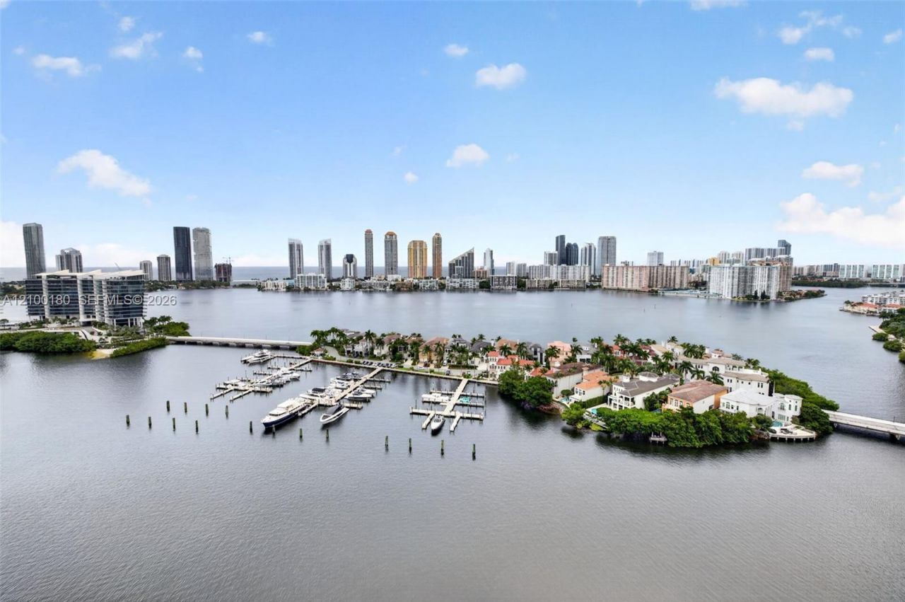 7000 Island Blvd , Unit 2409-2410, Aventura, FL 33160 Photo