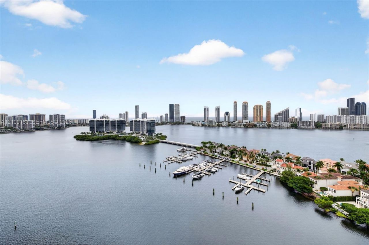 7000 Island Blvd , Unit 2409-2410, Aventura, FL 33160 Photo