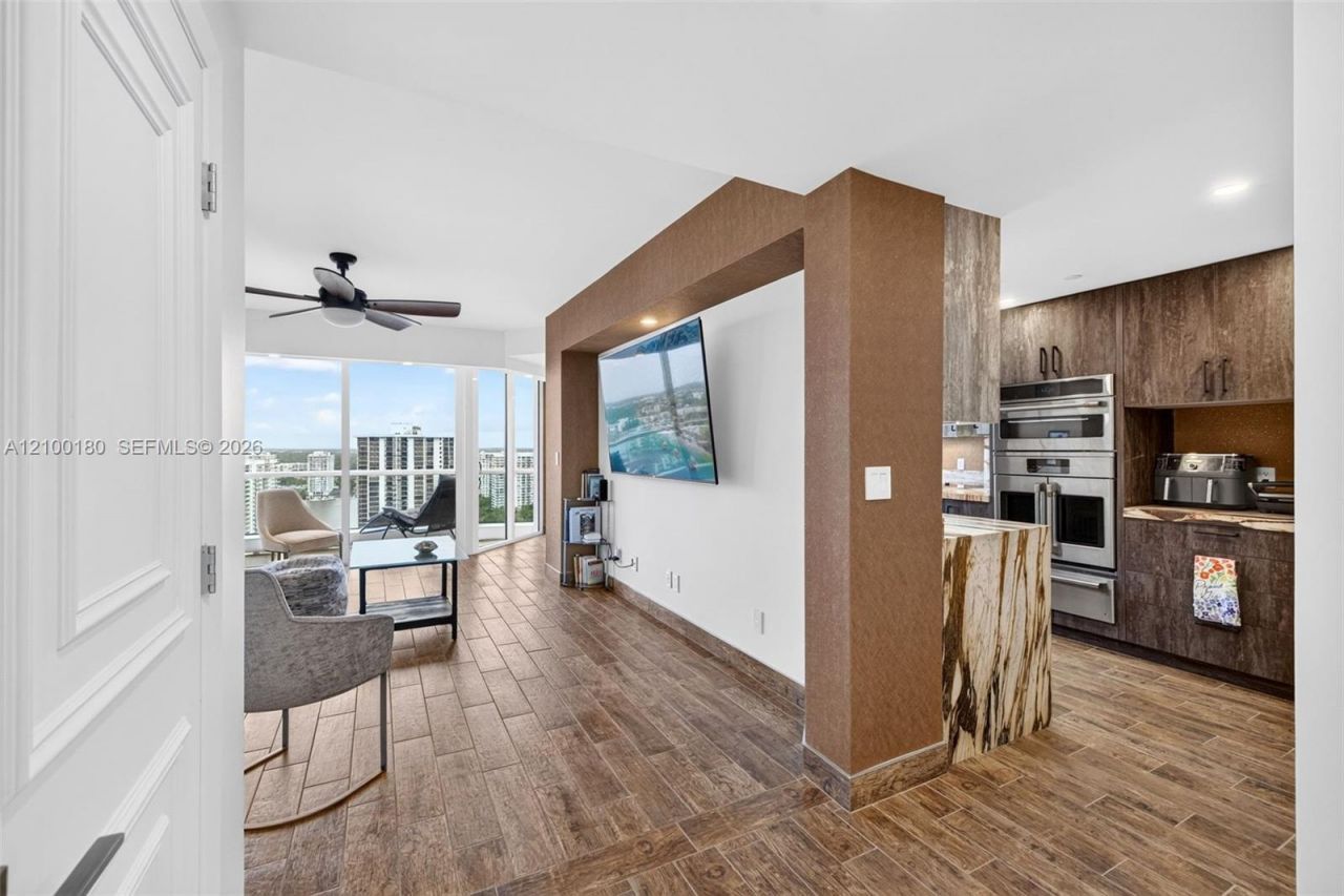 7000 Island Blvd , Unit 2409-2410, Aventura, FL 33160 Photo