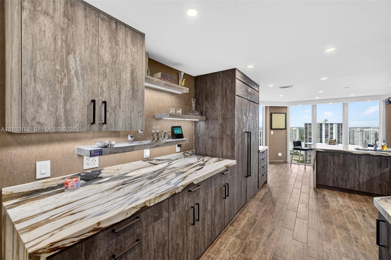 7000 Island Blvd , Unit 2409-2410, Aventura, FL 33160 Photo