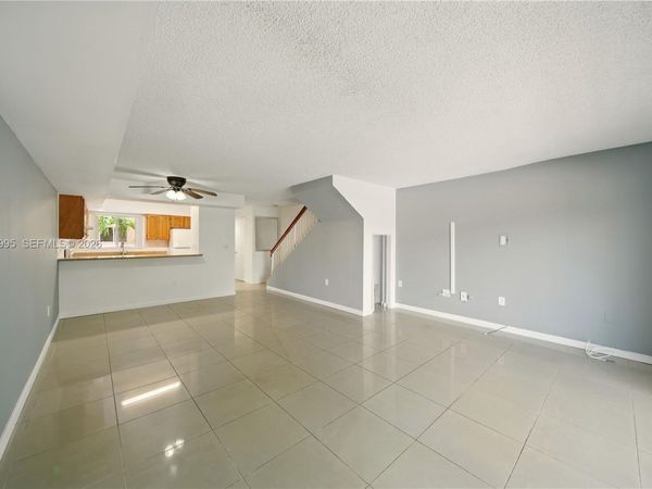 14907 SW 80th St , Unit 207, Miami, FL 33193