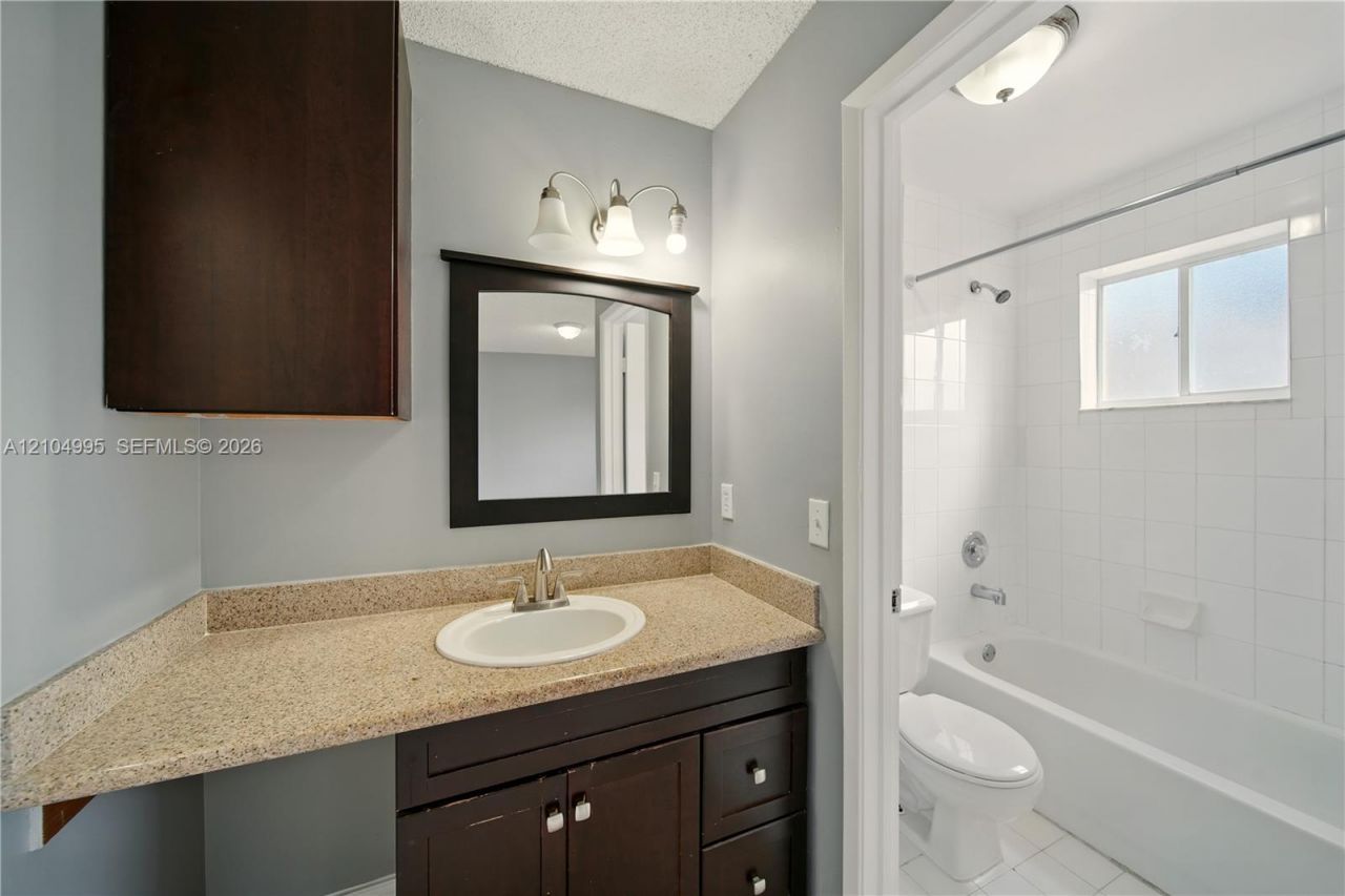 14907 SW 80th St , Unit 207, Miami, FL 33193 Photo