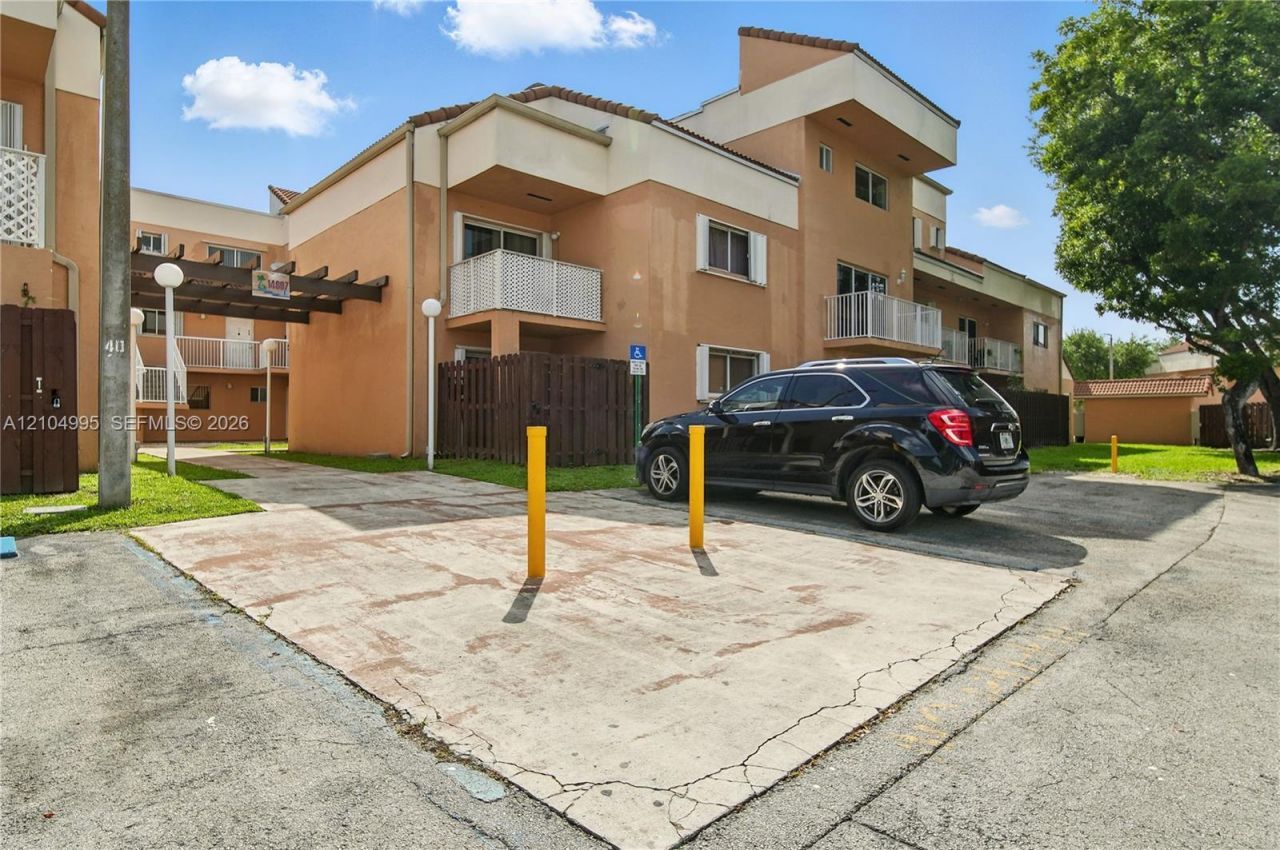 14907 SW 80th St , Unit 207, Miami, FL 33193 Photo