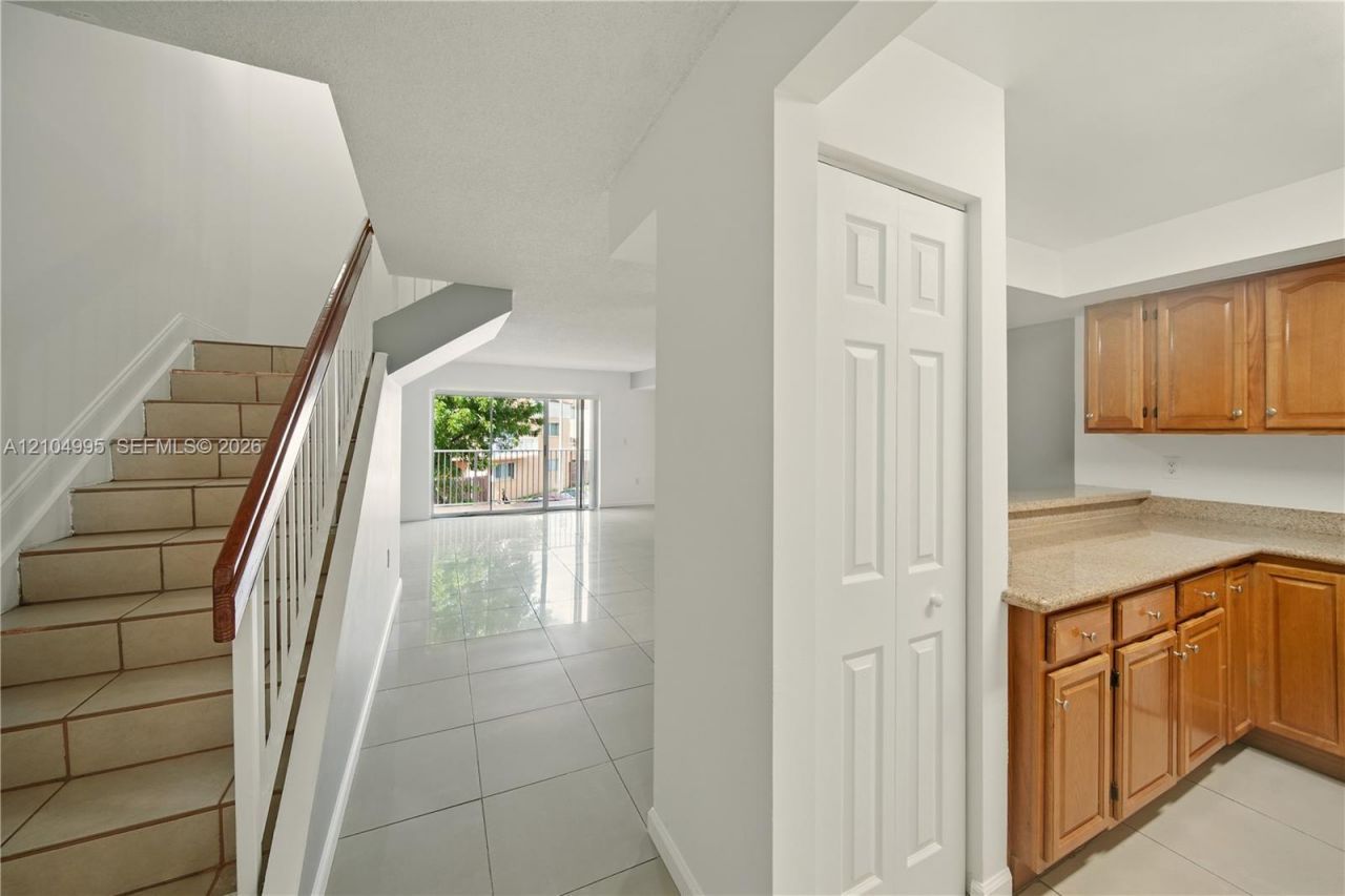 14907 SW 80th St , Unit 207, Miami, FL 33193 Photo
