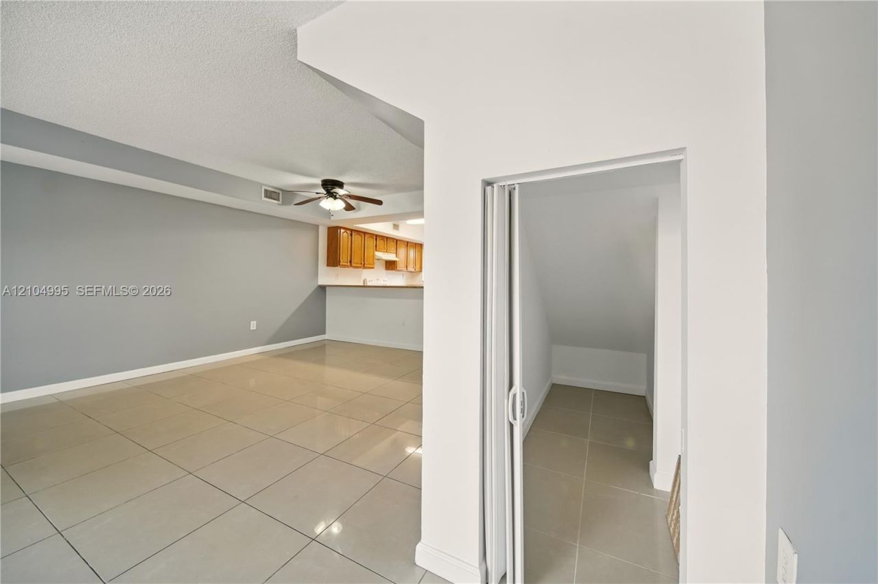 14907 SW 80th St , Unit 207, Miami, FL 33193 Photo