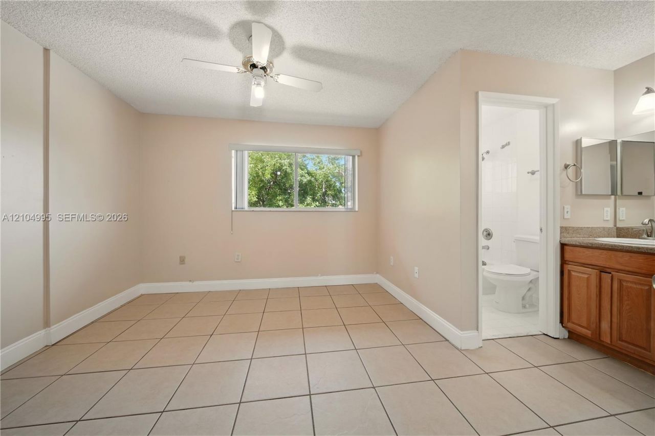 14907 SW 80th St , Unit 207, Miami, FL 33193 Photo