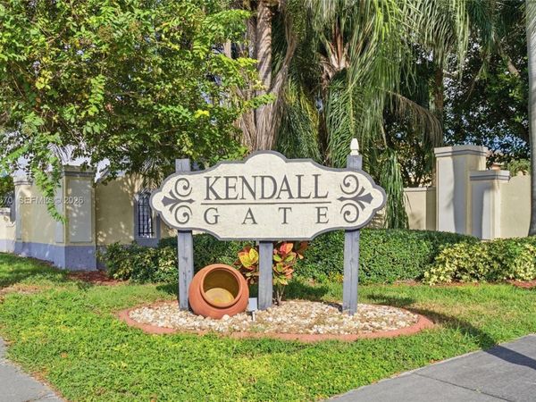8735 SW 158th Path , Miami, FL 33193