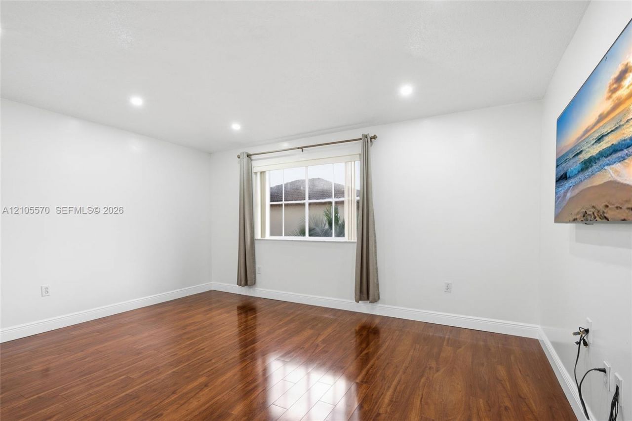 8735 SW 158th Path, Miami, FL 33193 Photo
