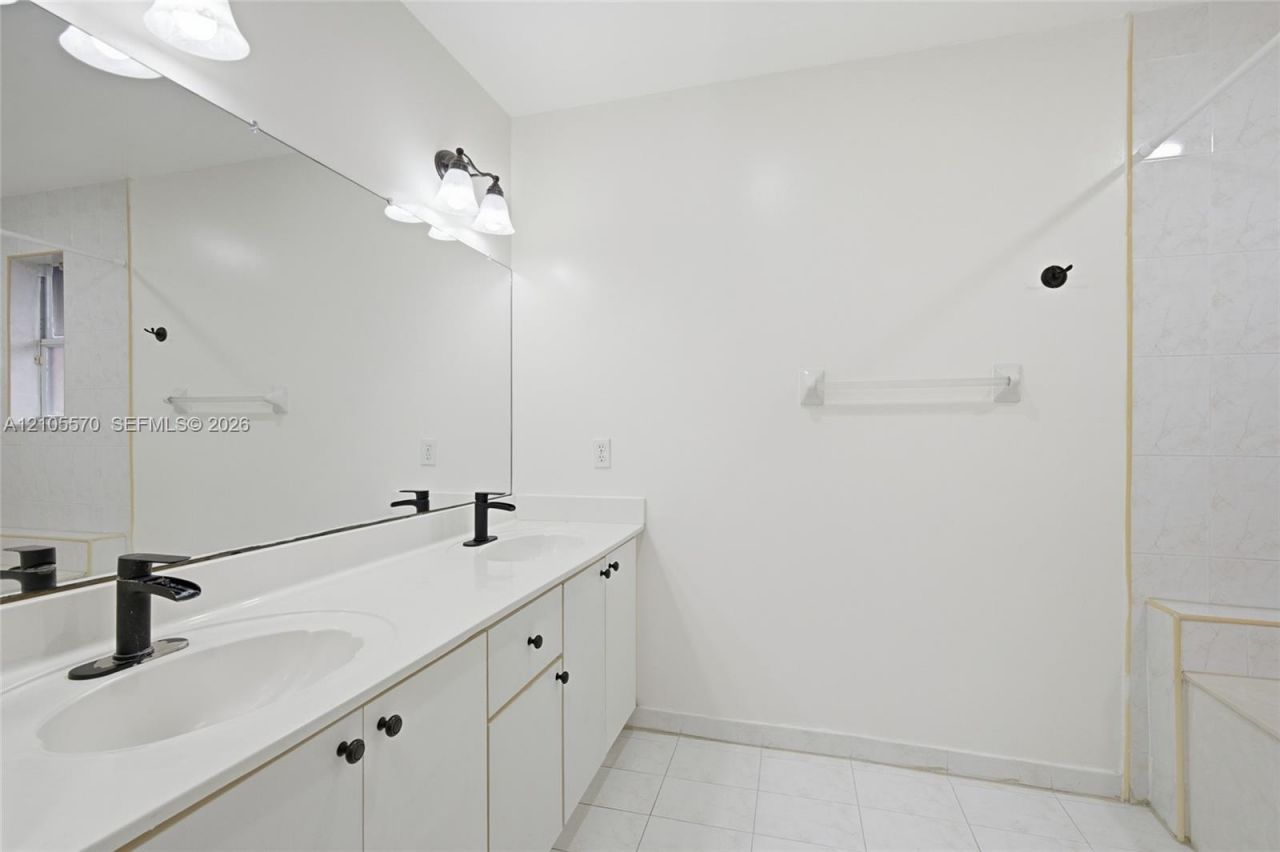 8735 SW 158th Path, Miami, FL 33193 Photo