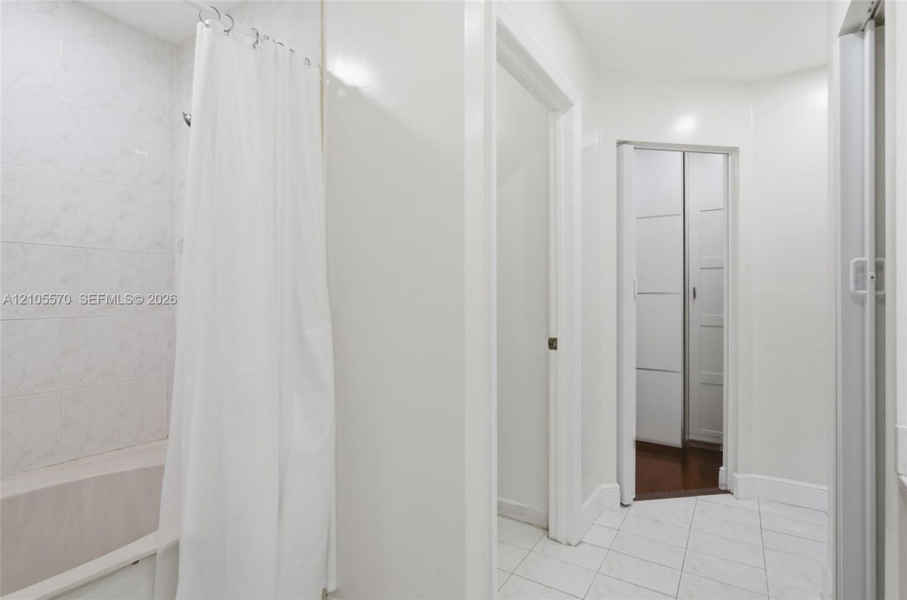 8735 SW 158th Path, Miami, FL 33193 Photo