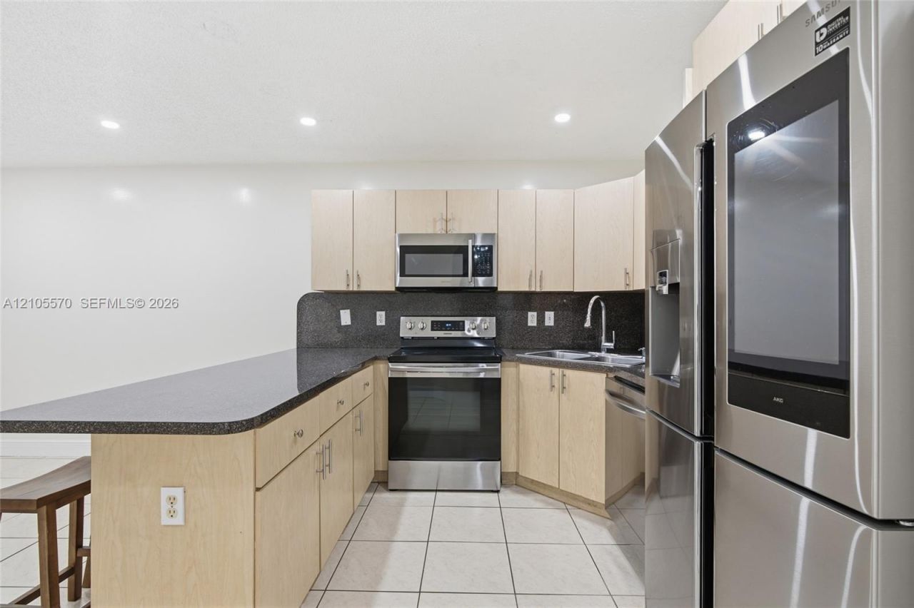 8735 SW 158th Path, Miami, FL 33193 Photo