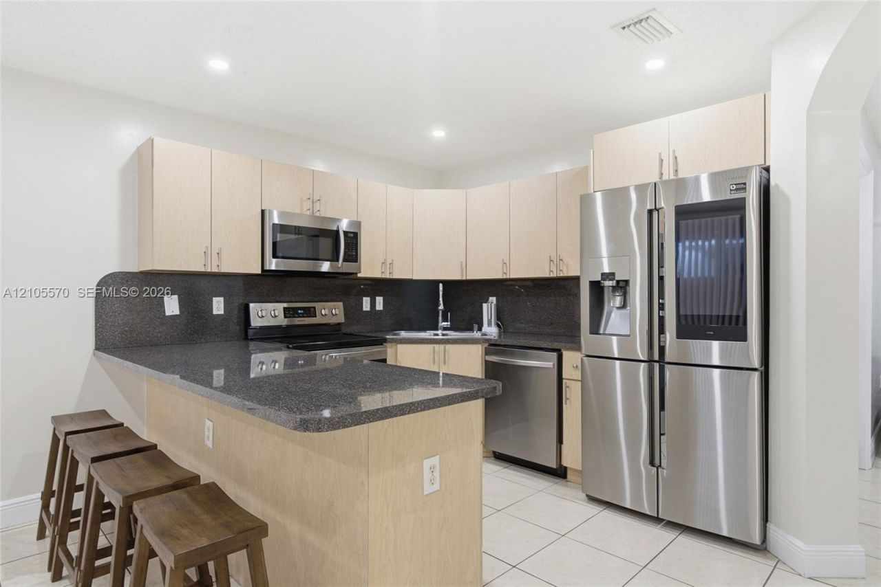 8735 SW 158th Path, Miami, FL 33193 Photo