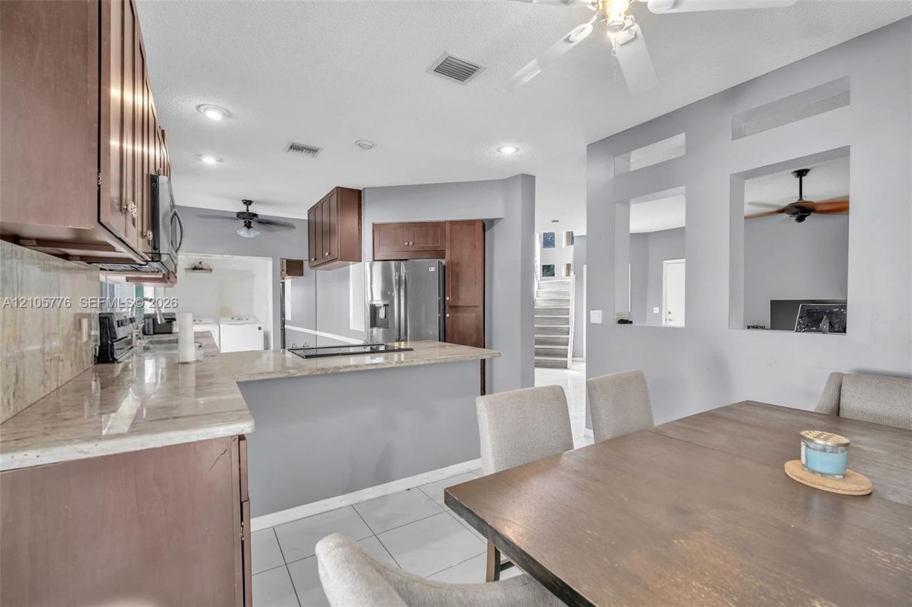 11211 Lakeview Dr , Unit 53-O, Coral Springs, FL 33071 Photo