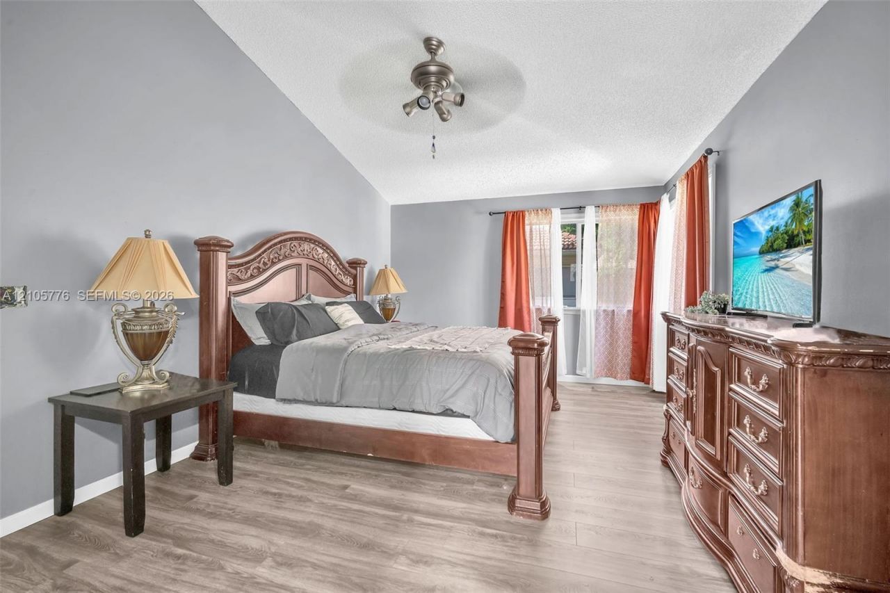 11211 Lakeview Dr , Unit 53-O, Coral Springs, FL 33071 Photo