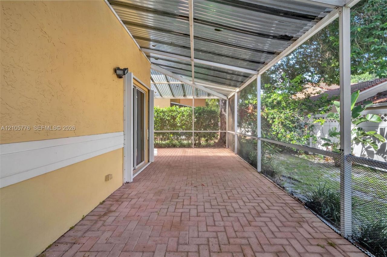 11211 Lakeview Dr , Unit 53-O, Coral Springs, FL 33071 Photo