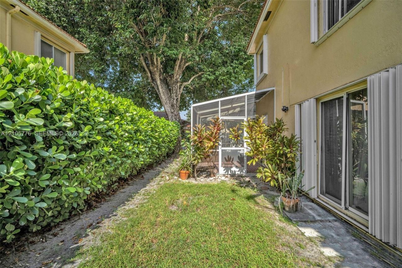 11211 Lakeview Dr , Unit 53-O, Coral Springs, FL 33071 Photo