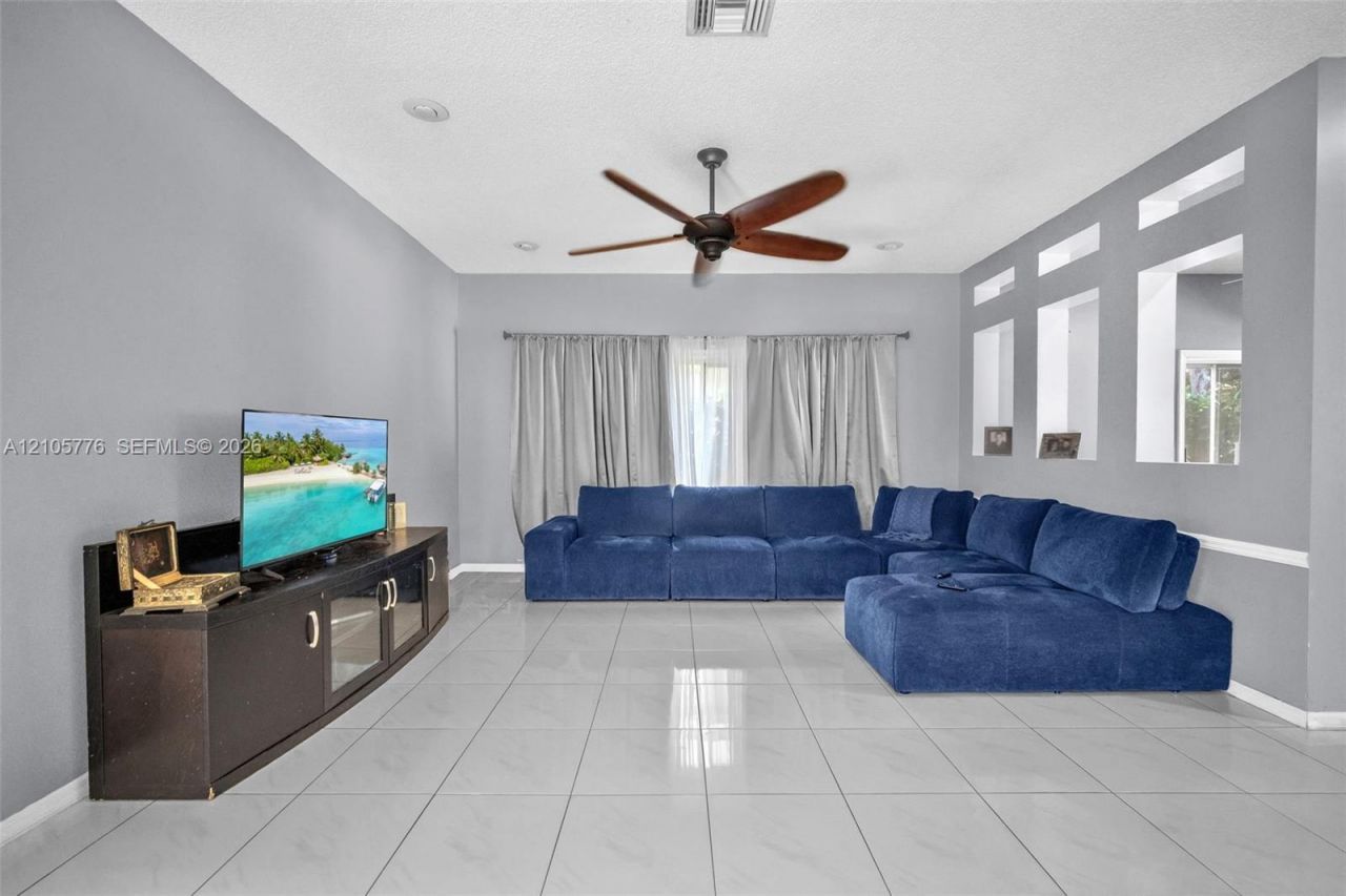 11211 Lakeview Dr , Unit 53-O, Coral Springs, FL 33071 Photo