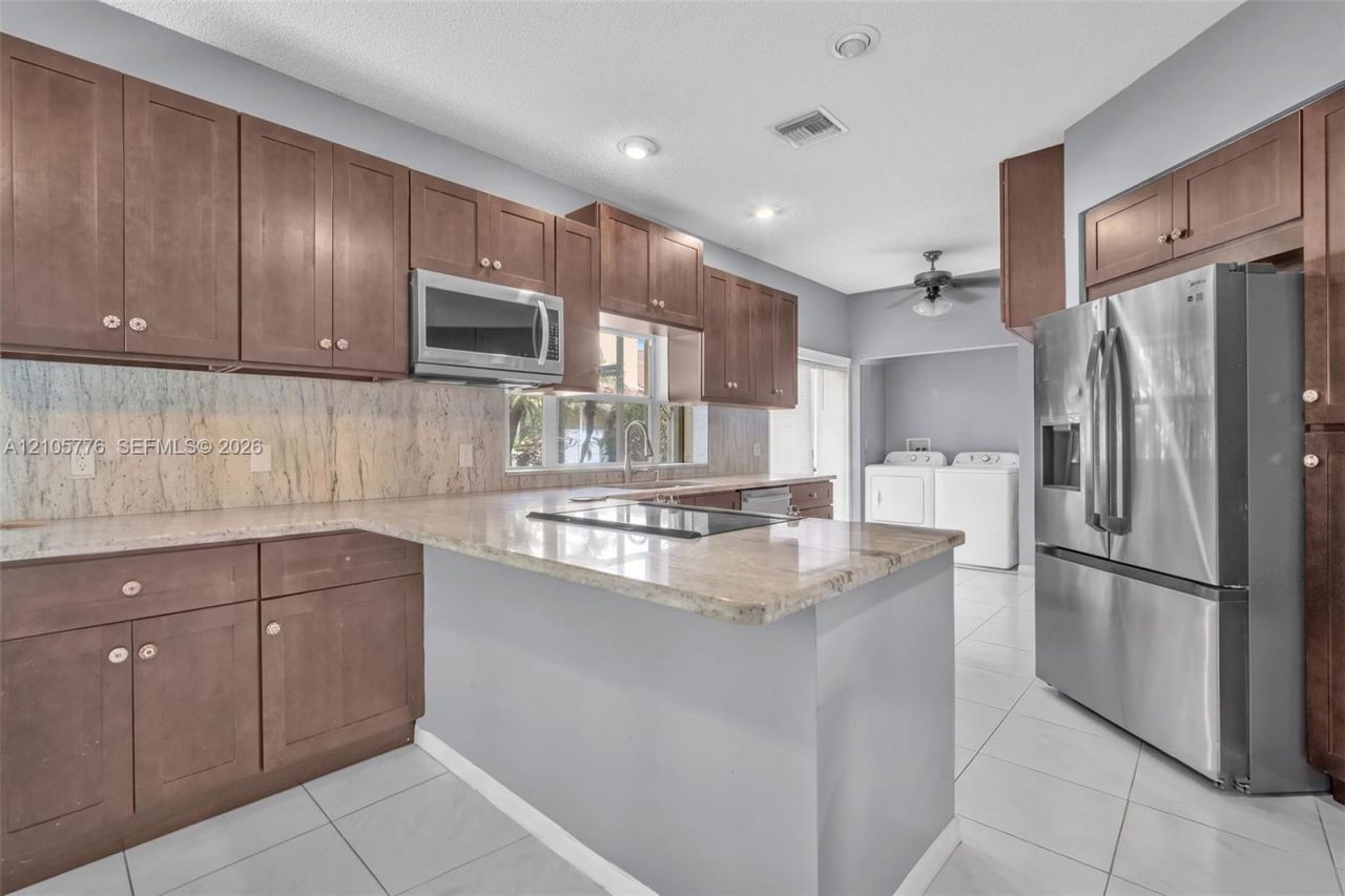 11211 Lakeview Dr , Unit 53-O, Coral Springs, FL 33071 Photo