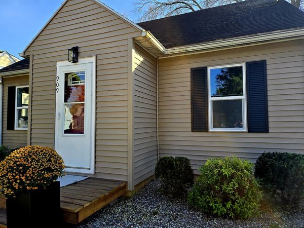 909 10th Avenue SW, Austin, MN 55912