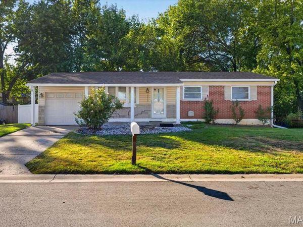 3315 Joyce Drive, St Charles, MO 63301