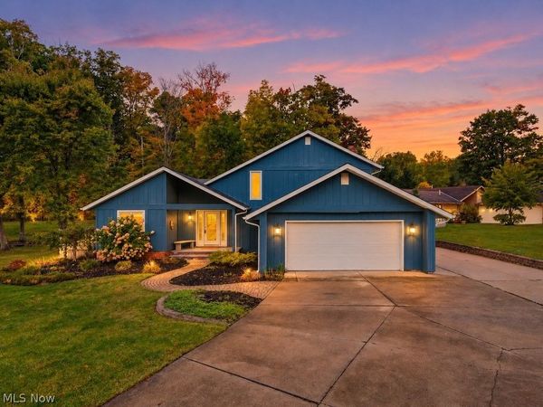 11276 Guinevere Drive , Newbury, OH 44065