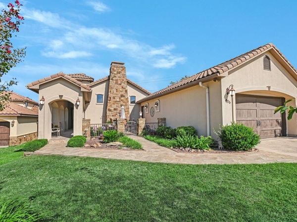 406 Cielo CIR, Marble Falls, TX 78654
