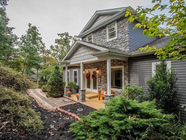 4981 NICKLAUS LN, MCGAHEYSVILLE, VA 22840