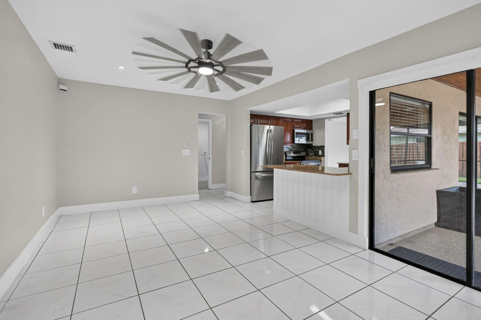 2523 Doral Way, Riviera Beach, FL 33407 Photo